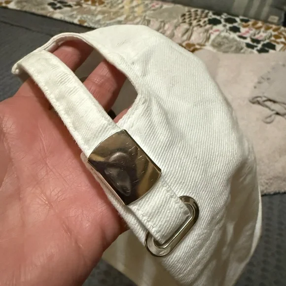 Balmain White Casual Cap - Picture 2 of 4